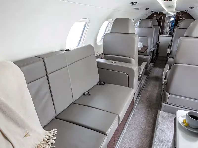 Phenom 300